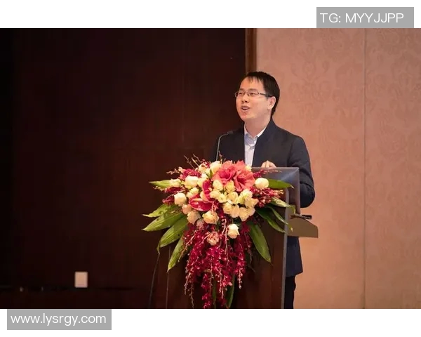 深入探讨南京篮球队运营模式与欧冠足球的成功经验对比分析 深入探讨南京篮球队运营模式与欧冠足球的成功经验对比分析