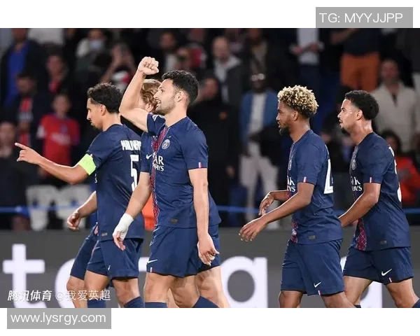 西安网球队进攻策略分析与欧冠足球的精彩对比解读